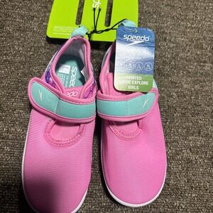 NWT Speedo Little Girls Large 9 10 Aqua socks Water Shoes Pink  Rubber Sole